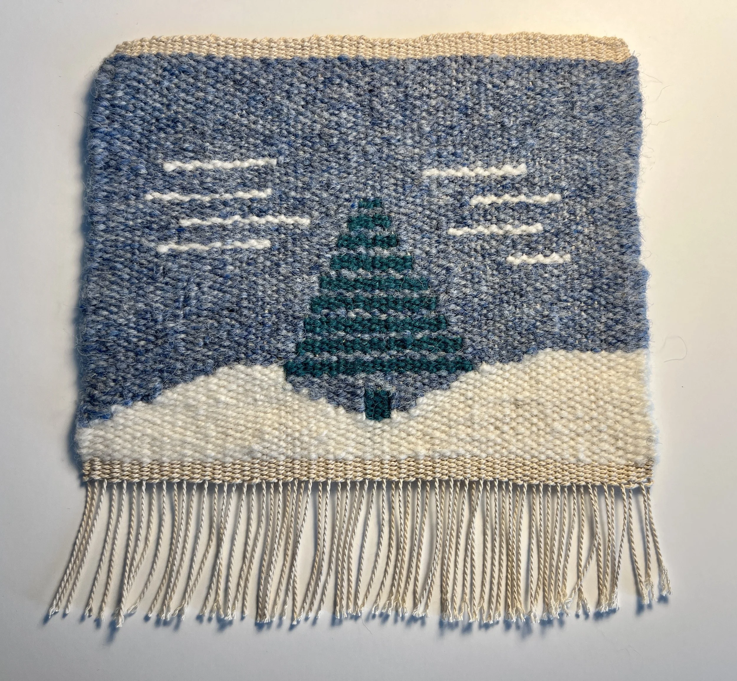 洋書 TAPESTRY WEAVING Winter Trees Weave-Along projects — Rebecca Mezoff